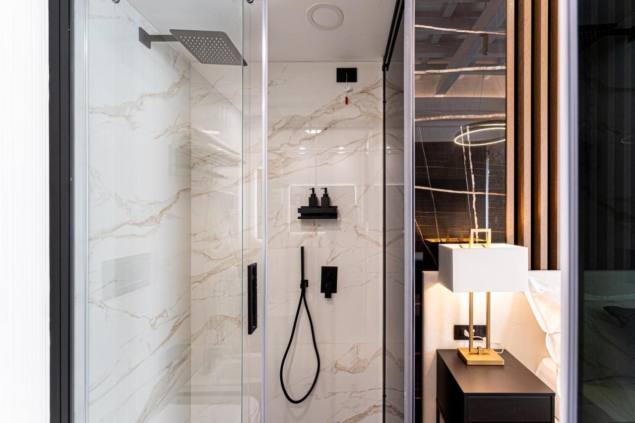 Nero Luxury Suites Cagliari Eksteriør billede